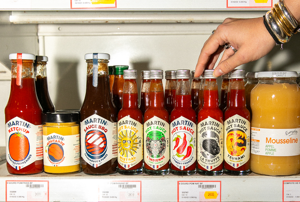 Plusieurs Sauces Martin sur une étagère de supermarché