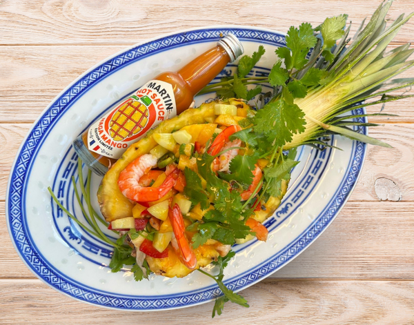 Salade thaï d’ananas et crevettes avec une sauce Naga Mango 